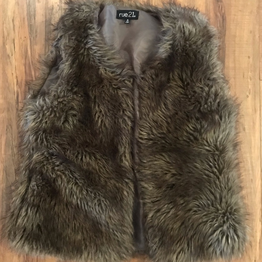 Fur vest - tan and brown colors